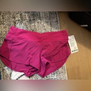 Lululemon Speed Up 2.5 Inch Short Size 6 - Perfect For Summer, Size 6
